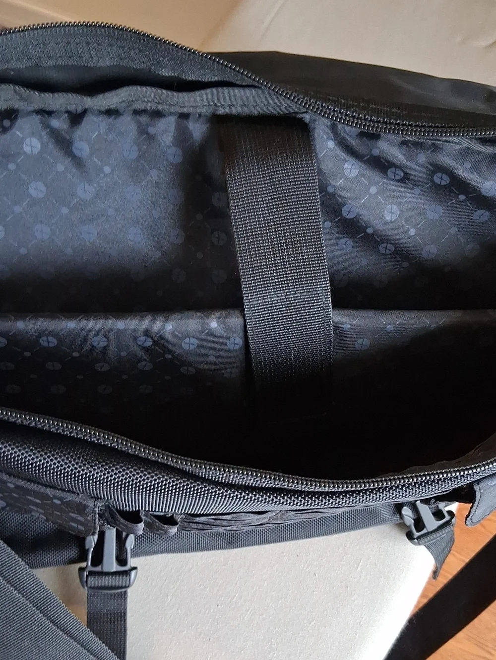 Laptop Messenger Bag with Shoulder Strap